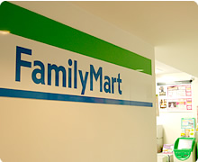ファミリーマート文教大学越谷店